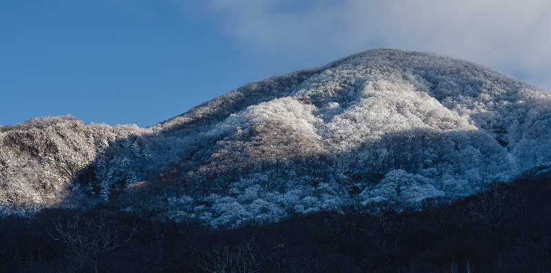 札幌手稲山や中山峠に初冠雪 北海道平地での初雪は