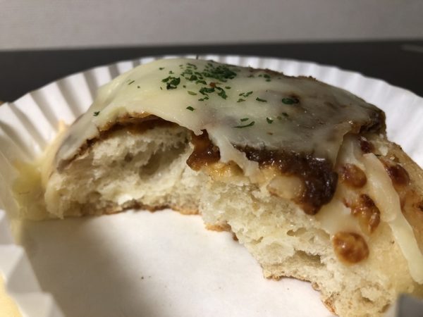 ますやパンとろーりチーズパン